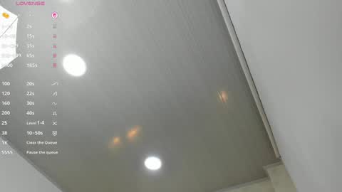 Ayana Mercier online show from April 15, 11:28 am