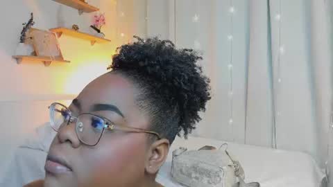 Snapshot of ayanaa_ebony_ chatting on July 17, 11:17 am Ayana online show from July 17, 11:17 am