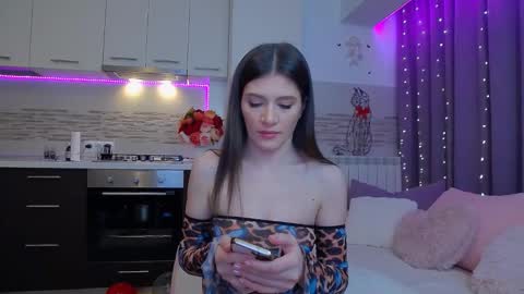 Ayanna online show from February 1, 1:34 am