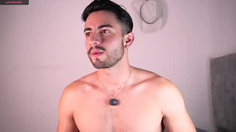 AYDAN STIVEN OF AYDANSTIVEN online show from June 6, 8:02 pm