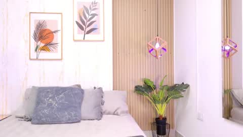 Ayleen online show from September 13, 11:54 am