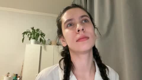  angel  ayya  online show from March 26, 7:19 pm