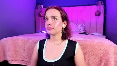 Snapshot of azahara_18 chatting on July 9, 5:50 pm Azahara online show from July 9, 5:50 pm