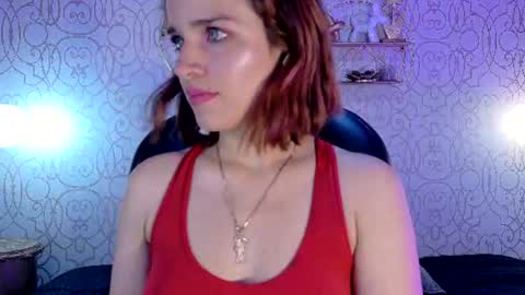 Snapshot of azahara_18 chatting on August 4, 5:59 pm Azahara online show from August 4, 5:59 pm