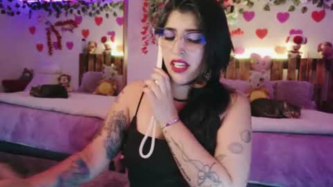 Snapshot of azaharnoor chatting on July 9, 12:37 am Azahar online show from July 9, 12:37 am