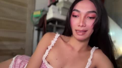 azalea_cum69 online show from April 23, 6:14 am