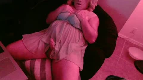 AZBritneyCD online show from June 7, 5:33 am