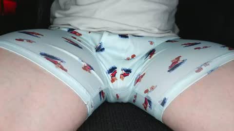 azrul_9 online show from July 3, 2:18 am