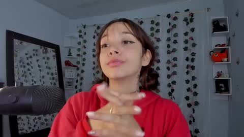 Snapshot of azumi_saan chatting on December 22, 3:03 am azumi saan online show from December 22, 3:03 am