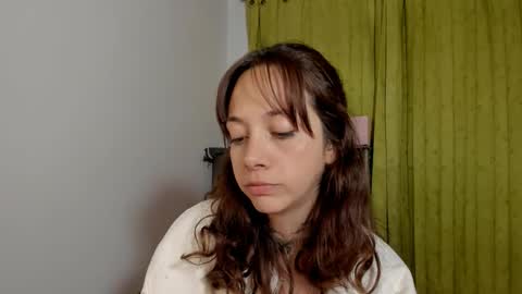 Snapshot of azumi_saan chatting on February 9, 3:10 am azumi saan online show from February 9, 3:10 am