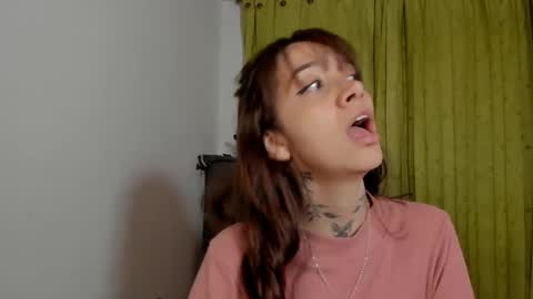 Snapshot of azumi_saan chatting on February 15, 3:03 am azumi saan online show from February 15, 3:03 am