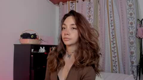 azumi saan online show from June 21, 2:14 am