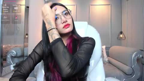 Azura online show from January 7, 7:16 pm