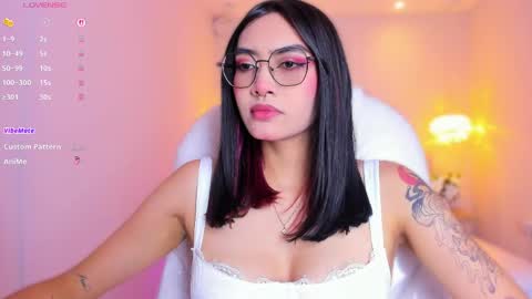 Azura online show from April 15, 7:21 pm