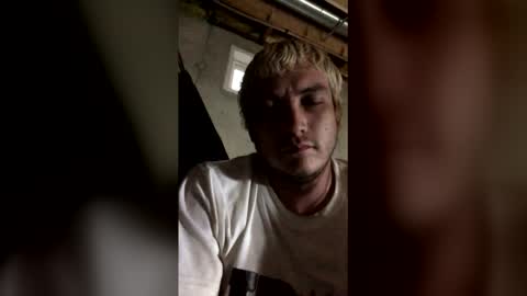 Azzguy69 online show from April 18, 11:36 am