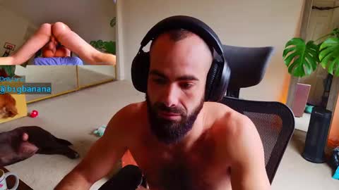 b1gbanana online show from March 3, 5:50 pm