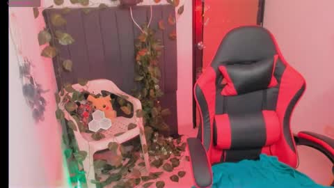 odeley online show from April 7, 7:25 pm