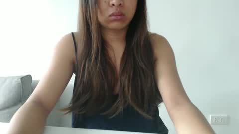 Snapshot of babaeng_sygbin chatting on January 23, 3:26 am marie online show from January 23, 3:26 am