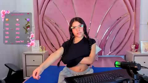 Venus  online show from May 2, 8:25 pm