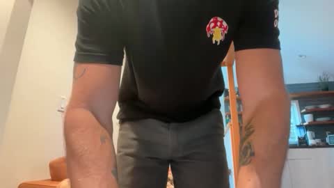 Snapshot of babeheater chatting on January 5, 5:38 pm babeheater online show from January 5, 5:38 pm