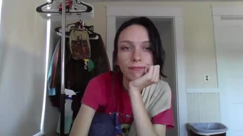 Fern Browning online show from October 9, 1:53 pm