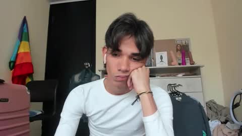 babitas44 online show from March 6, 7:21 pm