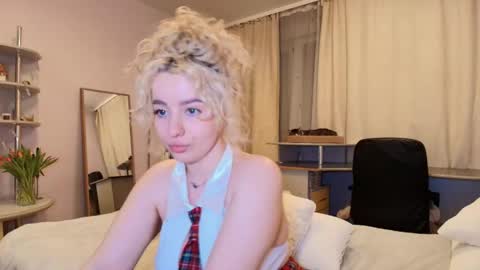 Babby Doll online show from March 28, 7:46 pm