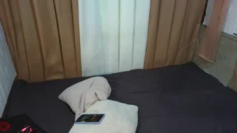 hello every one i am maxine online show from November 6, 7:09 am