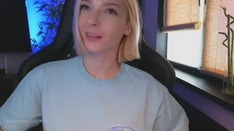 baby gopn1k online show from May 28, 4:54 am