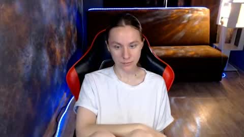 baby_kitte online show from July 7, 3:09 am