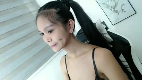 baby_zoexx online show from April 9, 8:09 am