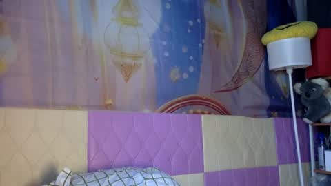 Snapshot of babyfox_26 chatting on July 17, 2:07 am babyfox_26 online show from July 17, 2:07 am