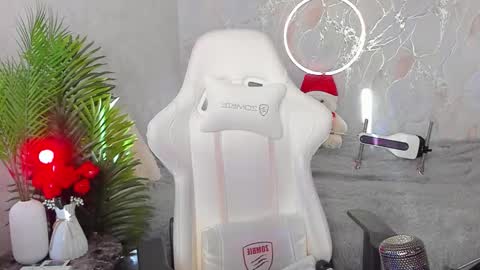 Sophia online show from February 13, 3:57 am