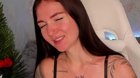 Sophia online show from July 12, 3:52 am