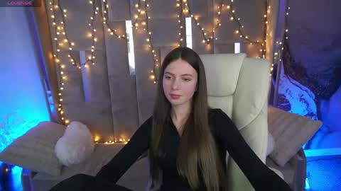 Lady Vi online show from April 22, 12:39 pm