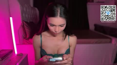 babysabrinaxx online show from March 18, 2:04 am