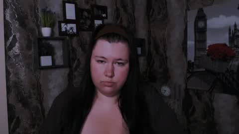 BabyTaera online show from July 2, 9:04 am