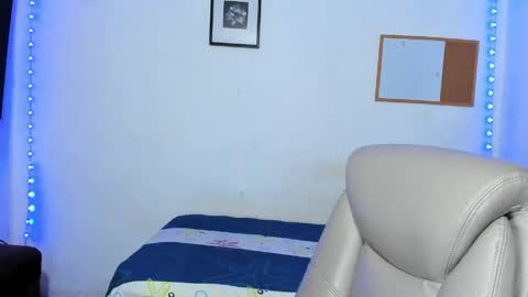Babyted273 online show from May 9, 11:48 am