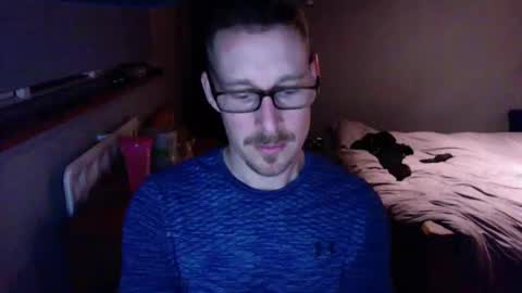 Bad dad43 online show from January 1, 9:20 pm