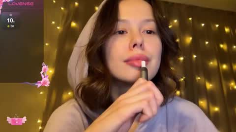 Snapshot of bad_kittti chatting on March 13, 1:01 am MILI online show from March 13, 1:01 am