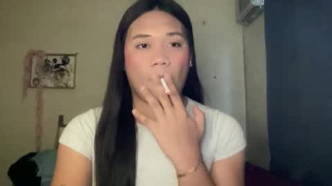 AMARA - FOLLOW ME AND THUMBS UP online show from April 17, 2:58 am