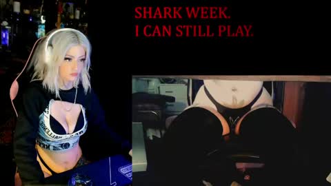 badd0ll online show from May 22, 6:35 pm