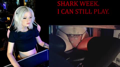badd0ll online show from May 25, 2:23 pm