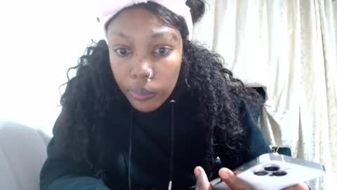 Snapshot of baddestslut001 chatting on June 23, 6:28 pm baddestslut001 online show from June 23, 6:28 pm