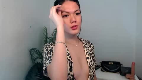 Hello  im your lovely Cheska online show from April 7, 1:33 pm