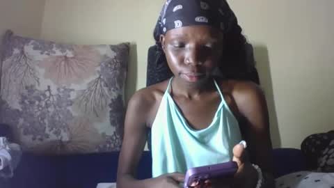 baddie_floxxy online show from April 15, 8:10 am