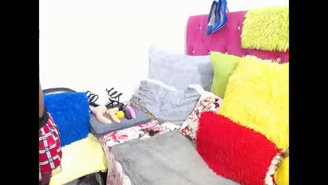 badgirlsexyt online show from February 21, 2:18 pm