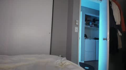 Jade online show from May 6, 3:02 am