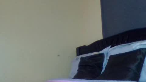 Snapshot of badgurllily chatting on June 28, 2:06 am Lily. online show from June 28, 2:06 am