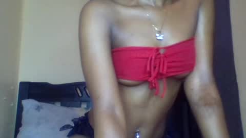 Snapshot of badgurllily chatting on July 14, 5:23 am Lily. online show from July 14, 5:23 am